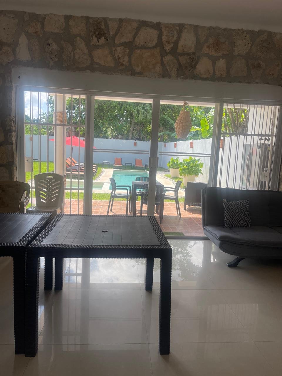 Luxury Pool House 15 min away from the Beach banner 3