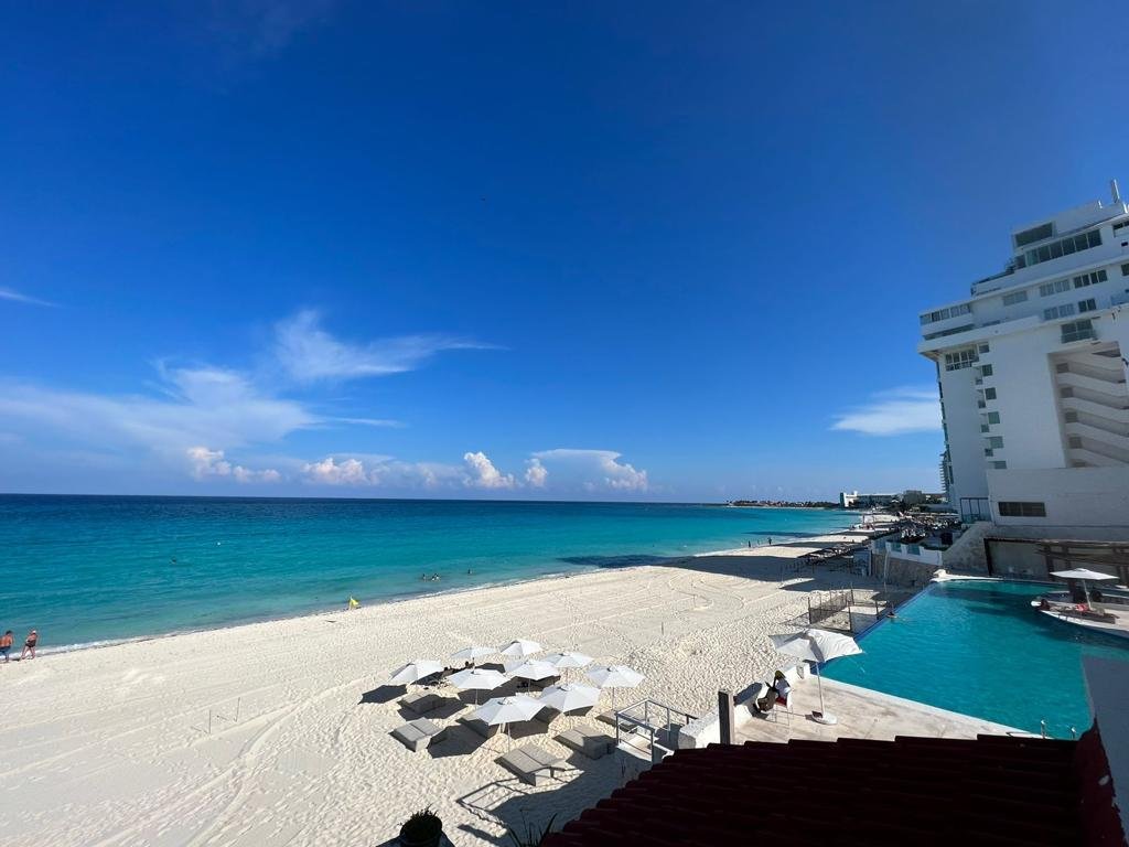 2515 SEA VIEW LUXURY SUITE banner 1