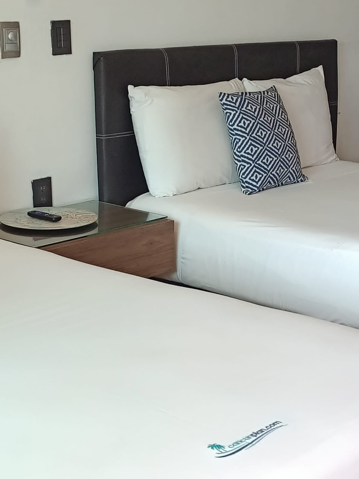 Beautiful room with sea view and pool 3512 banner 13