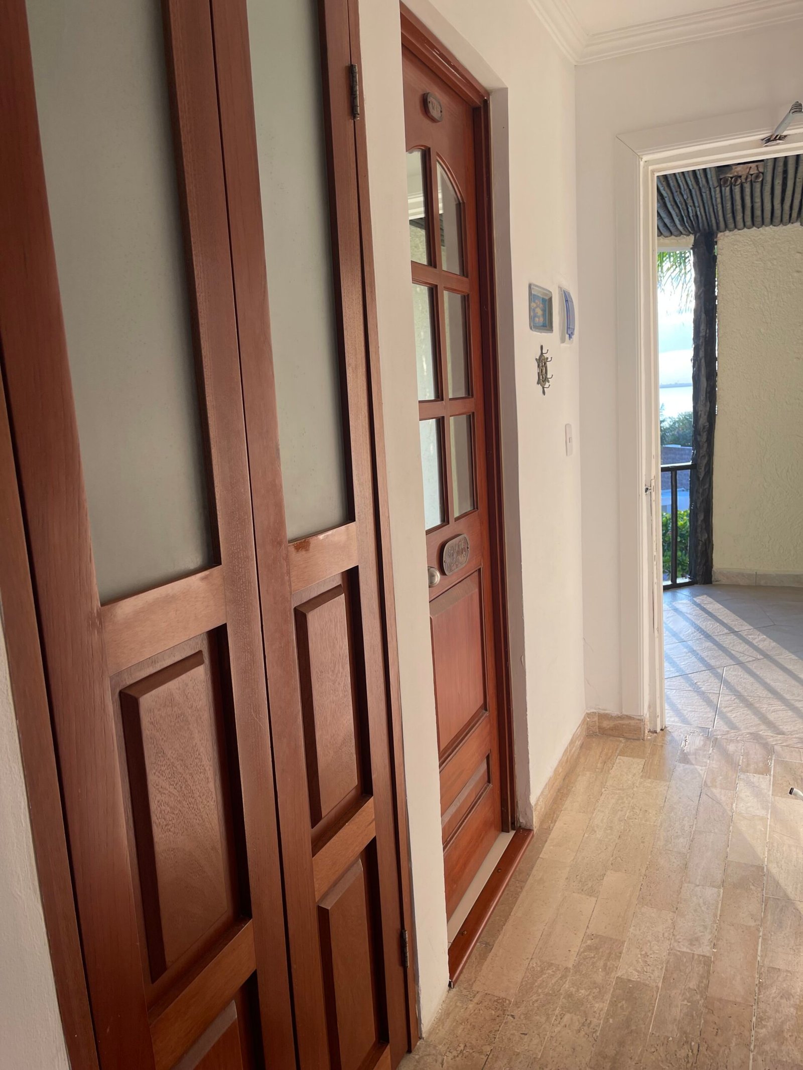 Beachfront studio, sea views. 2310 banner 12