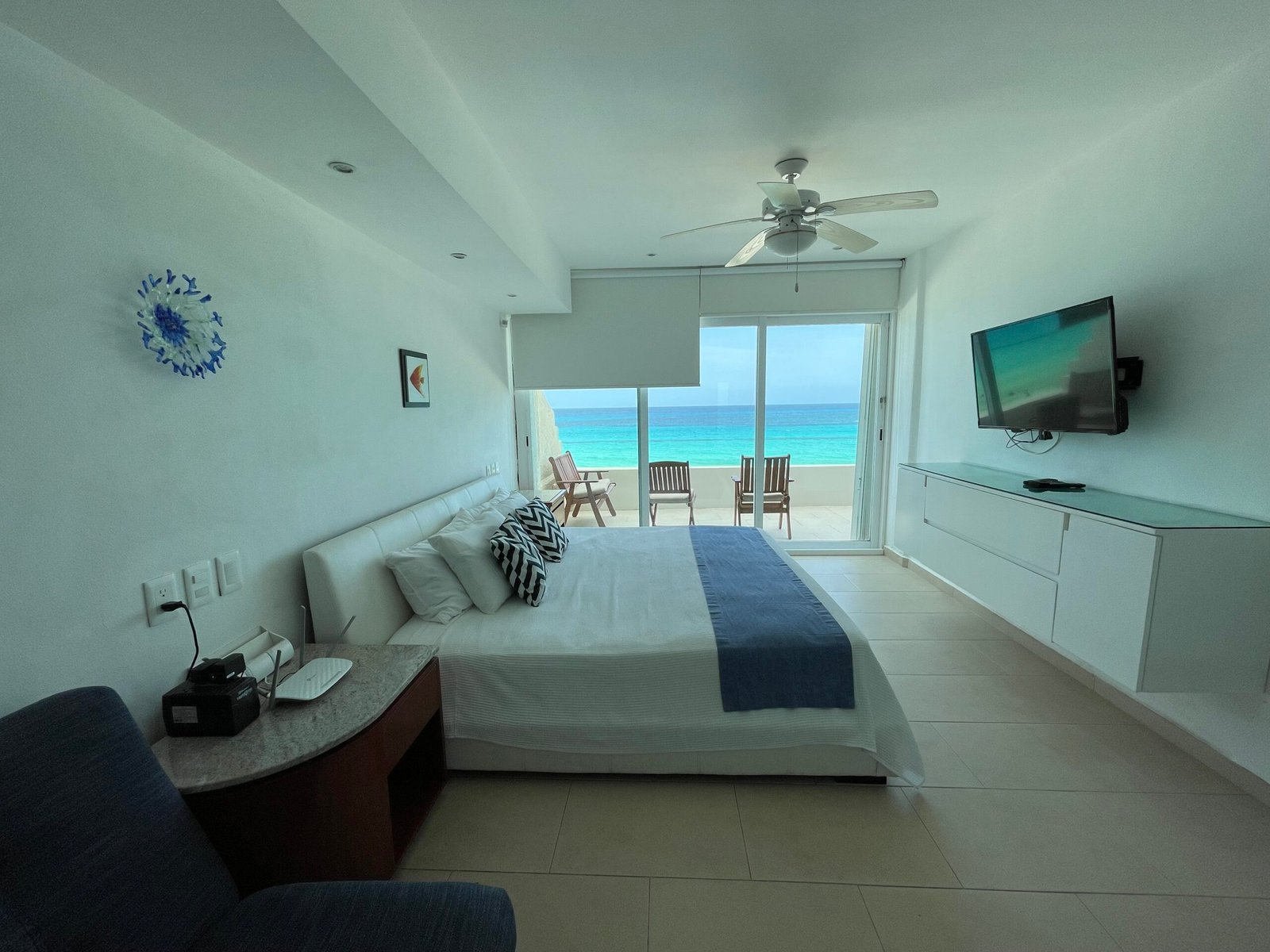 Newly remodel Luxury Suite. Ocean front4105 banner 15