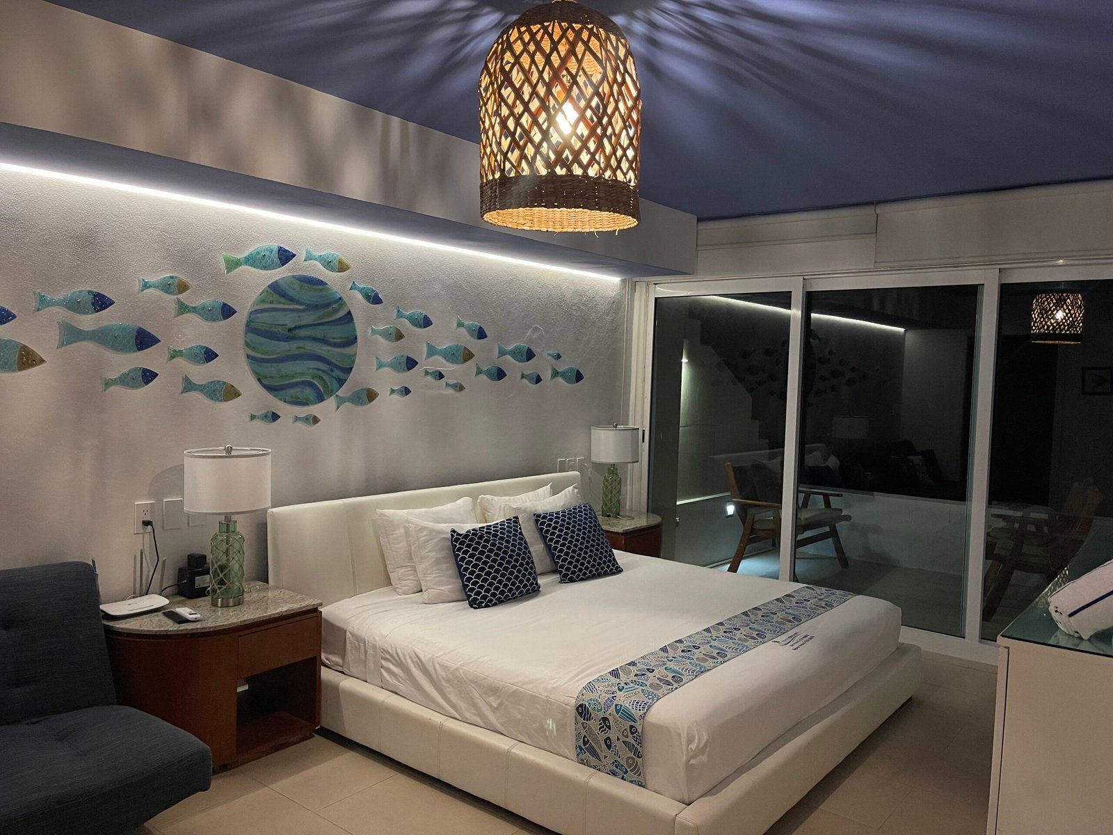 Newly remodel Luxury Suite. Ocean front4105 banner 40