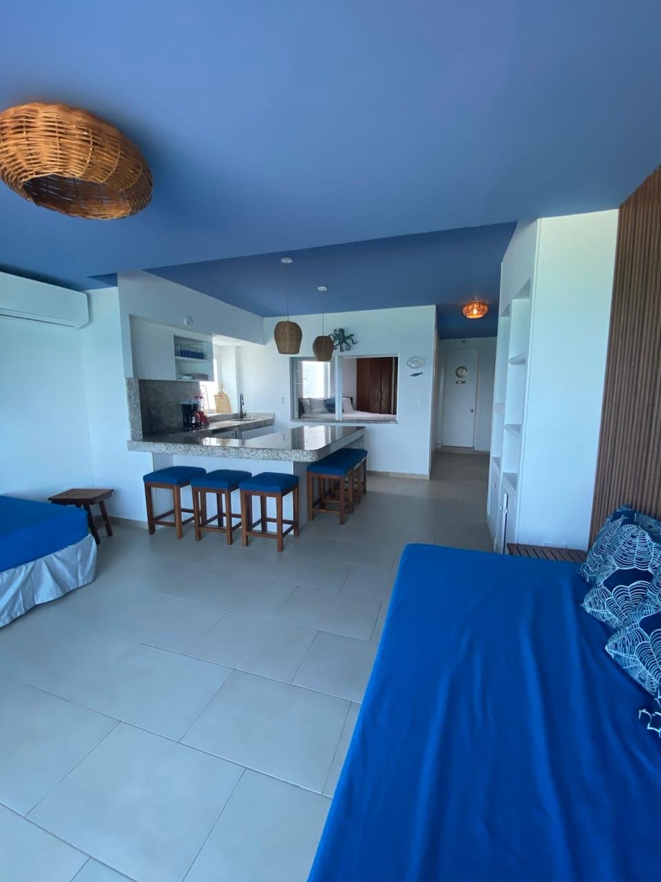 Newly remodel Luxury Suite. Ocean front4105 banner 8