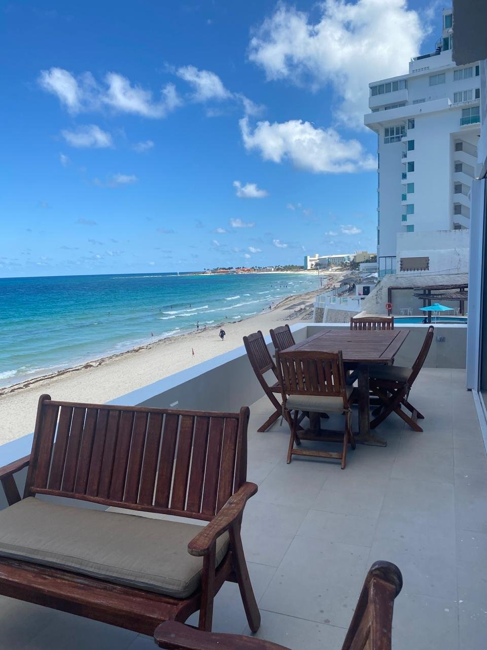 Newly remodel Luxury Suite. Ocean front4105 banner 3